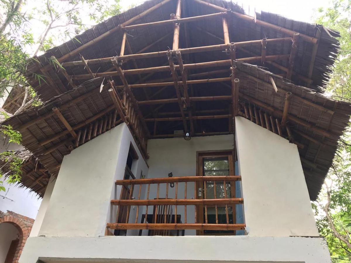 Mangga Lodge Bira Exterior foto